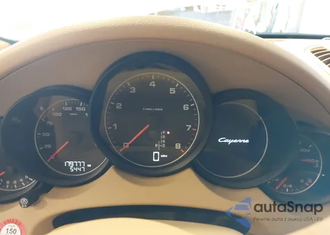 2011 Porsche Cayenne z USA, uszkodzony, nr VIN WP1AA2A29BLA09910